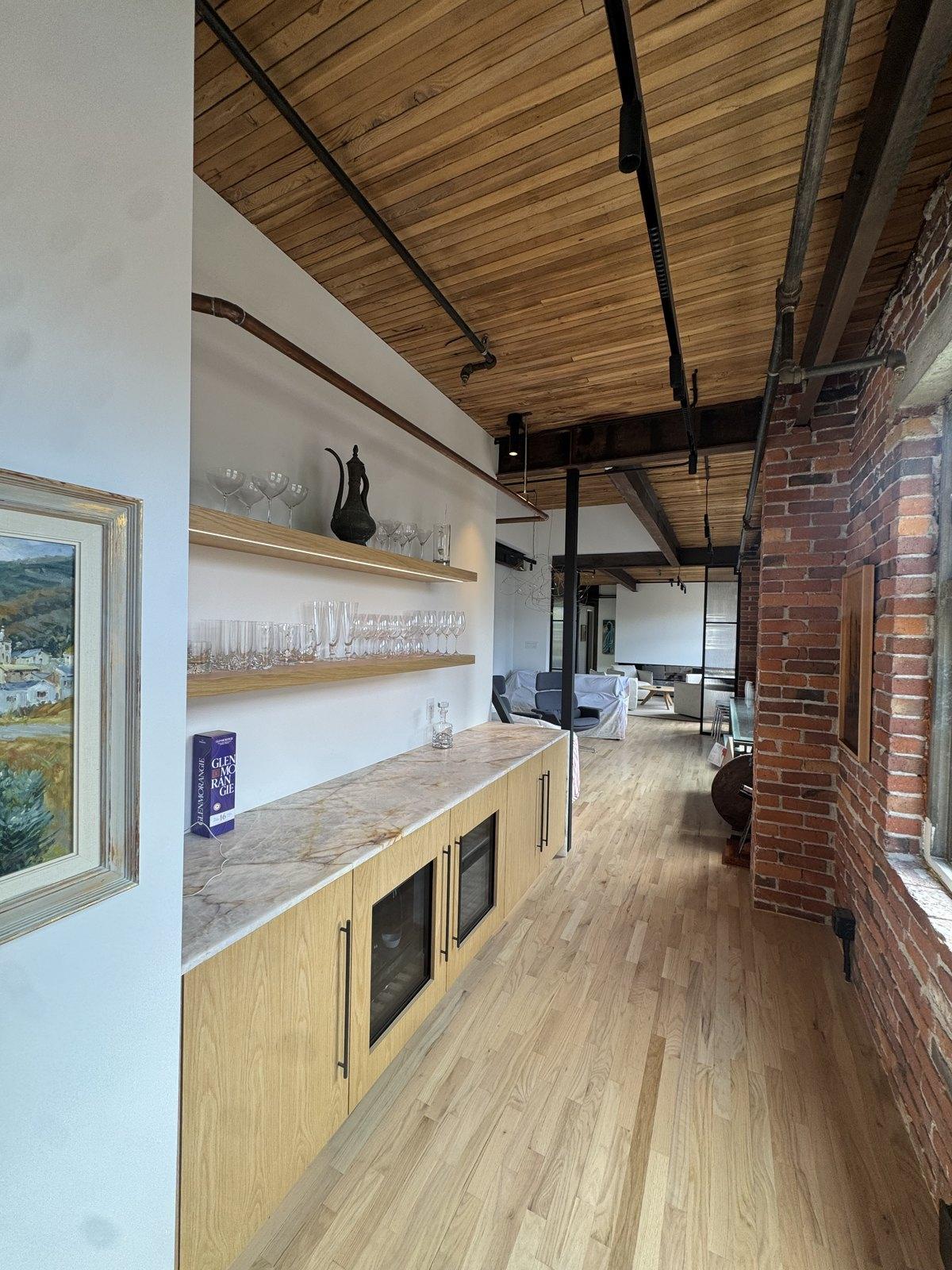 Wood-ceiling loft