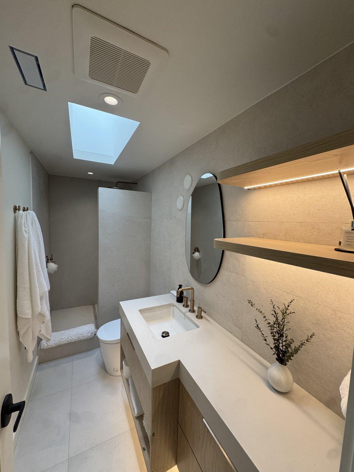 Ensuite vanity