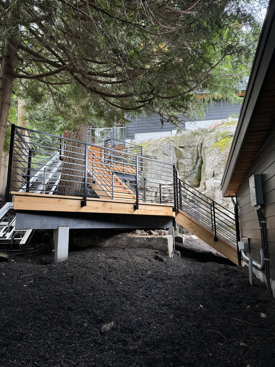 Custom deck and outdoor living space, North Vancouver BC